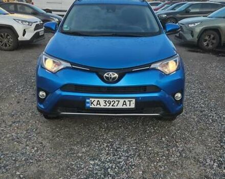 Синій Тойота РАВ 4, об'ємом двигуна 2.49 л та пробігом 124 тис. км за 19500 $, фото 1 на Automoto.ua