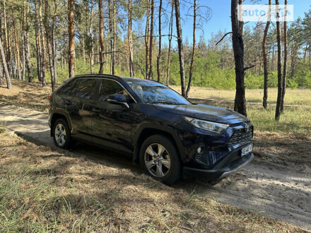 Тойота РАВ 4 2019 у Дніпро (Дніпропетровську) на Automoto.ua Синій Тойота РАВ 4, об'ємом двигуна 2 л та пробігом 20 тис. км за 30900 $, фото 1 на Automoto.ua