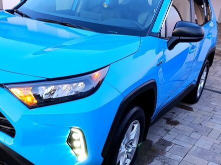 Тойота РАВ 4 2021 в Тернополе на Automoto.ua Синий Тойота РАВ 4, объемом двигателя 2.5 л и пробегом 50 тыс. км за 30000 $, фото 1 на Automoto.ua