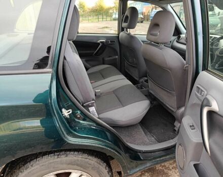 Зеленый Тойота РАВ 4, объемом двигателя 2 л и пробегом 145 тыс. км за 3000 $, фото 6 на Automoto.ua