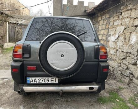 Зелений Тойота РАВ 4, об'ємом двигуна 2 л та пробігом 100 тис. км за 4500 $, фото 15 на Automoto.ua