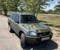 Зелений Тойота РАВ 4, об'ємом двигуна 2 л та пробігом 302 тис. км за 2300 $, фото 1 на Automoto.ua