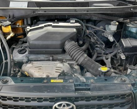 Зелений Тойота РАВ 4, об'ємом двигуна 2 л та пробігом 182 тис. км за 6900 $, фото 6 на Automoto.ua