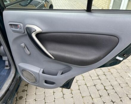 Зеленый Тойота РАВ 4, объемом двигателя 2 л и пробегом 350 тыс. км за 3900 $, фото 12 на Automoto.ua