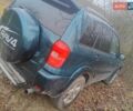 Зеленый Тойота РАВ 4, объемом двигателя 2.2 л и пробегом 550 тыс. км за 2000 $, фото 1 на Automoto.ua