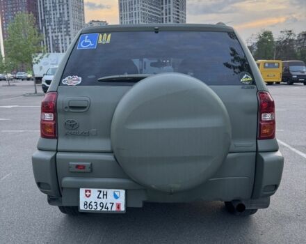 Зелений Тойота РАВ 4, об'ємом двигуна 0 л та пробігом 172 тис. км за 5000 $, фото 3 на Automoto.ua
