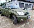 Зеленый Тойота РАВ 4, объемом двигателя 2 л и пробегом 333 тыс. км за 3000 $, фото 1 на Automoto.ua