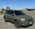 Зеленый Тойота РАВ 4, объемом двигателя 2.2 л и пробегом 310 тыс. км за 4500 $, фото 1 на Automoto.ua
