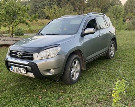 Зеленый Тойота РАВ 4, объемом двигателя 2 л и пробегом 186 тыс. км за 9200 $, фото 6 на Automoto.ua