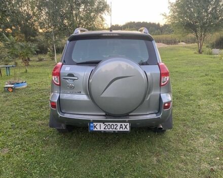 Зеленый Тойота РАВ 4, объемом двигателя 2 л и пробегом 186 тыс. км за 9200 $, фото 5 на Automoto.ua