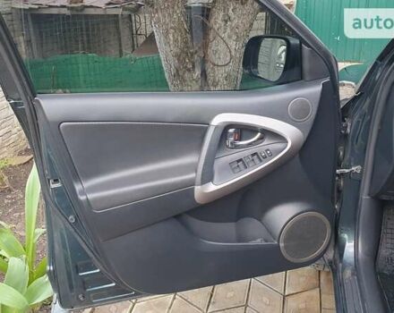 Зеленый Тойота РАВ 4, объемом двигателя 2.2 л и пробегом 197 тыс. км за 9500 $, фото 15 на Automoto.ua