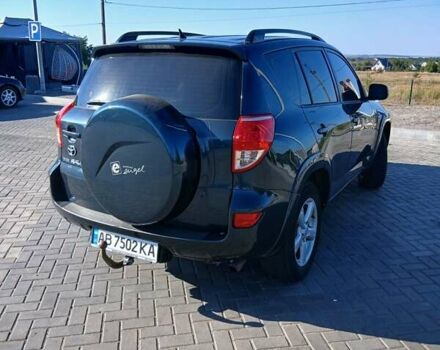 Зеленый Тойота РАВ 4, объемом двигателя 2.23 л и пробегом 314 тыс. км за 7100 $, фото 2 на Automoto.ua