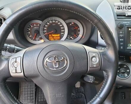 Зеленый Тойота РАВ 4, объемом двигателя 2.2 л и пробегом 197 тыс. км за 9500 $, фото 22 на Automoto.ua