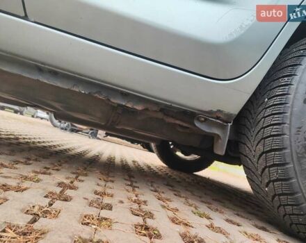 Зеленый Тойота РАВ 4, объемом двигателя 2 л и пробегом 263 тыс. км за 8800 $, фото 6 на Automoto.ua