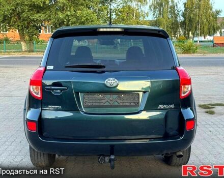 Зелений Тойота РАВ 4, об'ємом двигуна 2.2 л та пробігом 184 тис. км за 9300 $, фото 3 на Automoto.ua