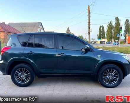 Зелений Тойота РАВ 4, об'ємом двигуна 2.2 л та пробігом 184 тис. км за 9300 $, фото 2 на Automoto.ua