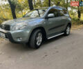 Зелений Тойота РАВ 4, об'ємом двигуна 2 л та пробігом 304 тис. км за 8300 $, фото 3 на Automoto.ua