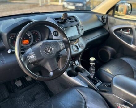 Зеленый Тойота РАВ 4, объемом двигателя 2.2 л и пробегом 208 тыс. км за 1750 $, фото 7 на Automoto.ua