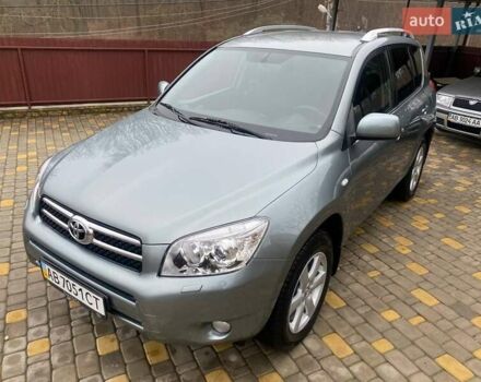 Зелений Тойота РАВ 4, об'ємом двигуна 2 л та пробігом 179 тис. км за 9750 $, фото 9 на Automoto.ua