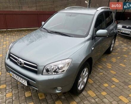 Зелений Тойота РАВ 4, об'ємом двигуна 2 л та пробігом 179 тис. км за 9750 $, фото 8 на Automoto.ua