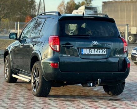 Зеленый Тойота РАВ 4, объемом двигателя 2.2 л и пробегом 208 тыс. км за 1750 $, фото 5 на Automoto.ua