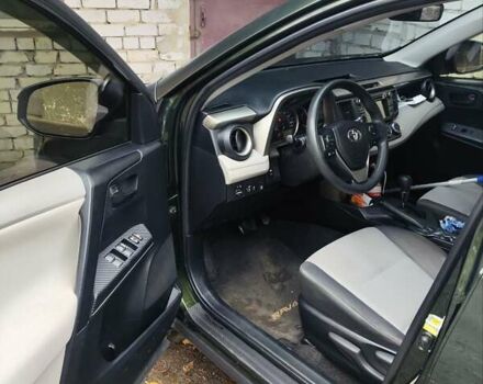 Зеленый Тойота РАВ 4, объемом двигателя 2.49 л и пробегом 143 тыс. км за 14500 $, фото 13 на Automoto.ua