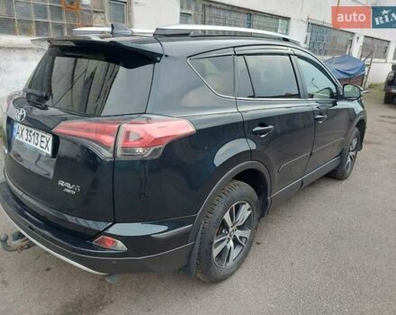 Зеленый Тойота РАВ 4, объемом двигателя 2.23 л и пробегом 192 тыс. км за 21000 $, фото 4 на Automoto.ua