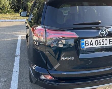 Зеленый Тойота РАВ 4, объемом двигателя 2.49 л и пробегом 136 тыс. км за 19500 $, фото 6 на Automoto.ua