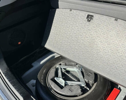 Зелений Тойота РАВ 4, об'ємом двигуна 2.49 л та пробігом 97 тис. км за 31500 $, фото 11 на Automoto.ua