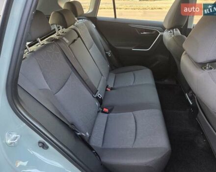 Зелений Тойота РАВ 4, об'ємом двигуна 2 л та пробігом 77 тис. км за 27500 $, фото 51 на Automoto.ua