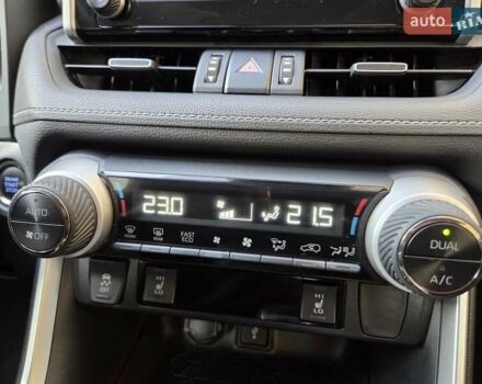 Зелений Тойота РАВ 4, об'ємом двигуна 2 л та пробігом 77 тис. км за 27500 $, фото 56 на Automoto.ua