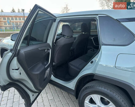 Зелений Тойота РАВ 4, об'ємом двигуна 1.99 л та пробігом 22 тис. км за 30100 $, фото 9 на Automoto.ua