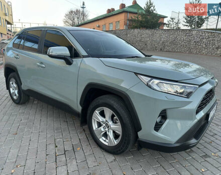 Зелений Тойота РАВ 4, об'ємом двигуна 1.99 л та пробігом 22 тис. км за 30100 $, фото 2 на Automoto.ua