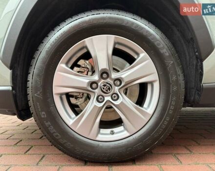 Зеленый Тойота РАВ 4, объемом двигателя 1.99 л и пробегом 47 тыс. км за 33900 $, фото 31 на Automoto.ua