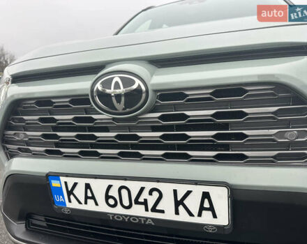 Зеленый Тойота РАВ 4, объемом двигателя 1.99 л и пробегом 38 тыс. км за 32999 $, фото 4 на Automoto.ua