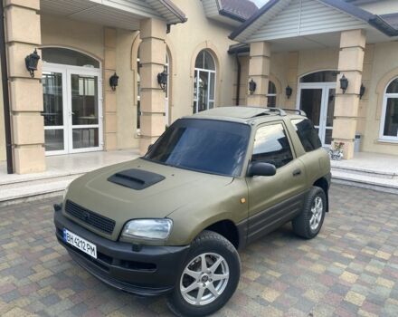 Зелений Тойота РАВ 4, об'ємом двигуна 2 л та пробігом 200 тис. км за 4200 $, фото 1 на Automoto.ua