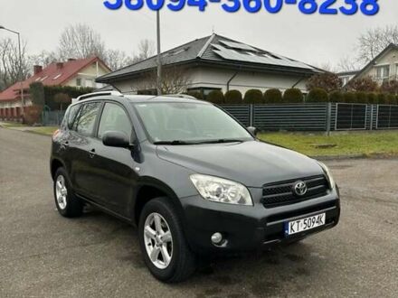 Зелений Тойота РАВ 4, об'ємом двигуна 0 л та пробігом 261 тис. км за 2800 $, фото 1 на Automoto.ua