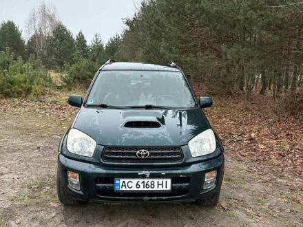 Зеленый Тойота РАВ 4, объемом двигателя 2 л и пробегом 355 тыс. км за 6200 $, фото 1 на Automoto.ua