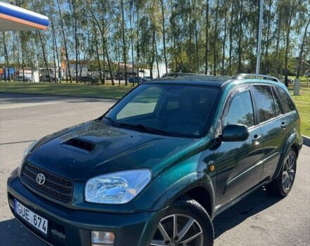 Зеленый Тойота РАВ 4, объемом двигателя 2.2 л и пробегом 280 тыс. км за 3843 $, фото 1 на Automoto.ua