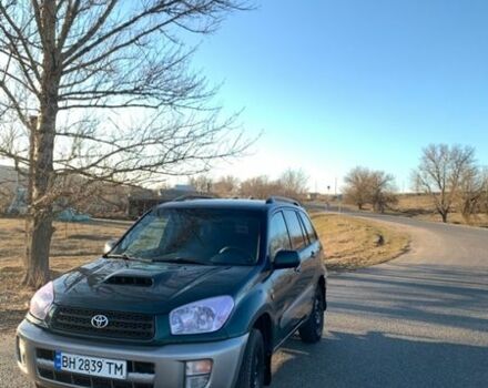 Зеленый Тойота РАВ 4, объемом двигателя 2 л и пробегом 300 тыс. км за 4400 $, фото 1 на Automoto.ua