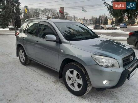 Тойота РАВ 4 2006 у Ахтырке на Automoto.ua Зелений Тойота РАВ 4, об'ємом двигуна 2 л та пробігом 178 тис. км за 12300 $, фото 1 на Automoto.ua
