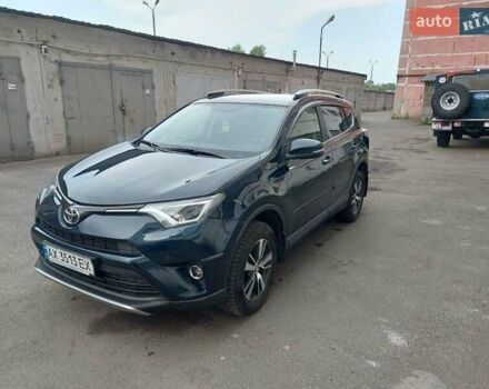 Зеленый Тойота РАВ 4, объемом двигателя 2.23 л и пробегом 192 тыс. км за 21000 $, фото 1 на Automoto.ua