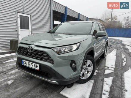 Зеленый Тойота РАВ 4, объемом двигателя 2 л и пробегом 139 тыс. км за 23999 $, фото 1 на Automoto.ua