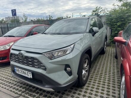 Тойота РАВ 4 2020 в Киеве на Automoto.ua Зеленый Тойота РАВ 4, объемом двигателя 2 л и пробегом 48 тыс. км за 28000 $, фото 1 на Automoto.ua