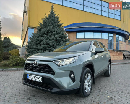 Зеленый Тойота РАВ 4, объемом двигателя 1.99 л и пробегом 22 тыс. км за 31500 $, фото 1 на Automoto.ua