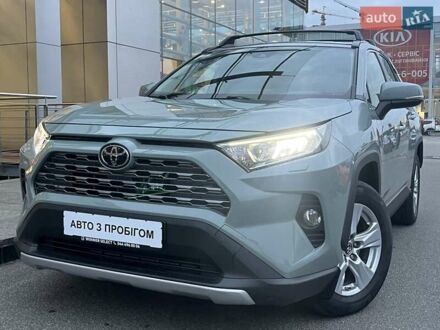 Тойота РАВ 4 2021 в Киеве на Automoto.ua Зеленый Тойота РАВ 4, объемом двигателя 1.99 л и пробегом 77 тыс. км за 28366 $, фото 1 на Automoto.ua
