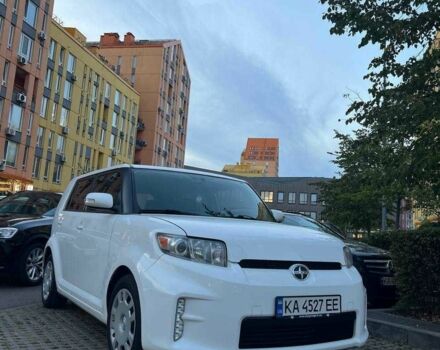 Белый Тойота Сцион, объемом двигателя 2.4 л и пробегом 164 тыс. км за 8000 $, фото 1 на Automoto.ua