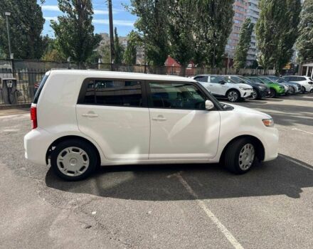 Белый Тойота Сцион, объемом двигателя 2.4 л и пробегом 164 тыс. км за 8000 $, фото 11 на Automoto.ua