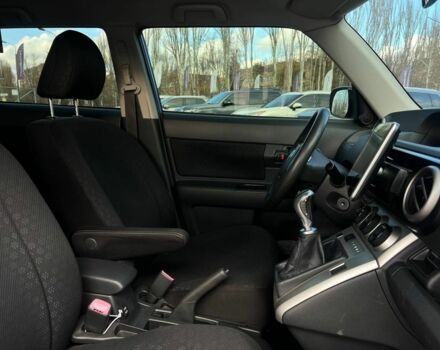 Фиолетовый Тойота Сцион, объемом двигателя 2.4 л и пробегом 88 тыс. км за 9500 $, фото 13 на Automoto.ua