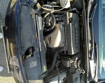 Синій Тойота Сайон, об'ємом двигуна 2.4 л та пробігом 224 тис. км за 6100 $, фото 2 на Automoto.ua
